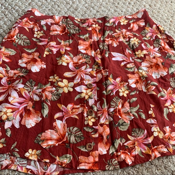 Rust Colored Skirt and Shirt Set from Garage - Size Medium - Picture 4 of 11